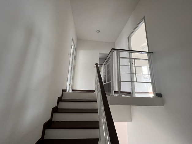 ขายทาวน์โฮม 2 ชั้น โคซี่เฟส 6 ซอย 14 แปลงมุม บ้านสวย พร้อมอยู่ ตำบลละหาร อำเภอบางบัวทอง นนทบุรี