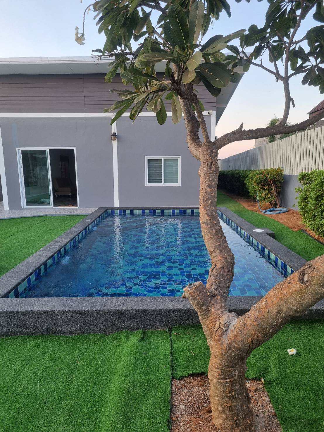 ขายพูลวิลล่า หมู่บ้านฮิลล์ บีช รีสอร์ท อ.ปราณบุรี จ.ประจวบคีรีขันธ์ (เจ้าของขายเอง)