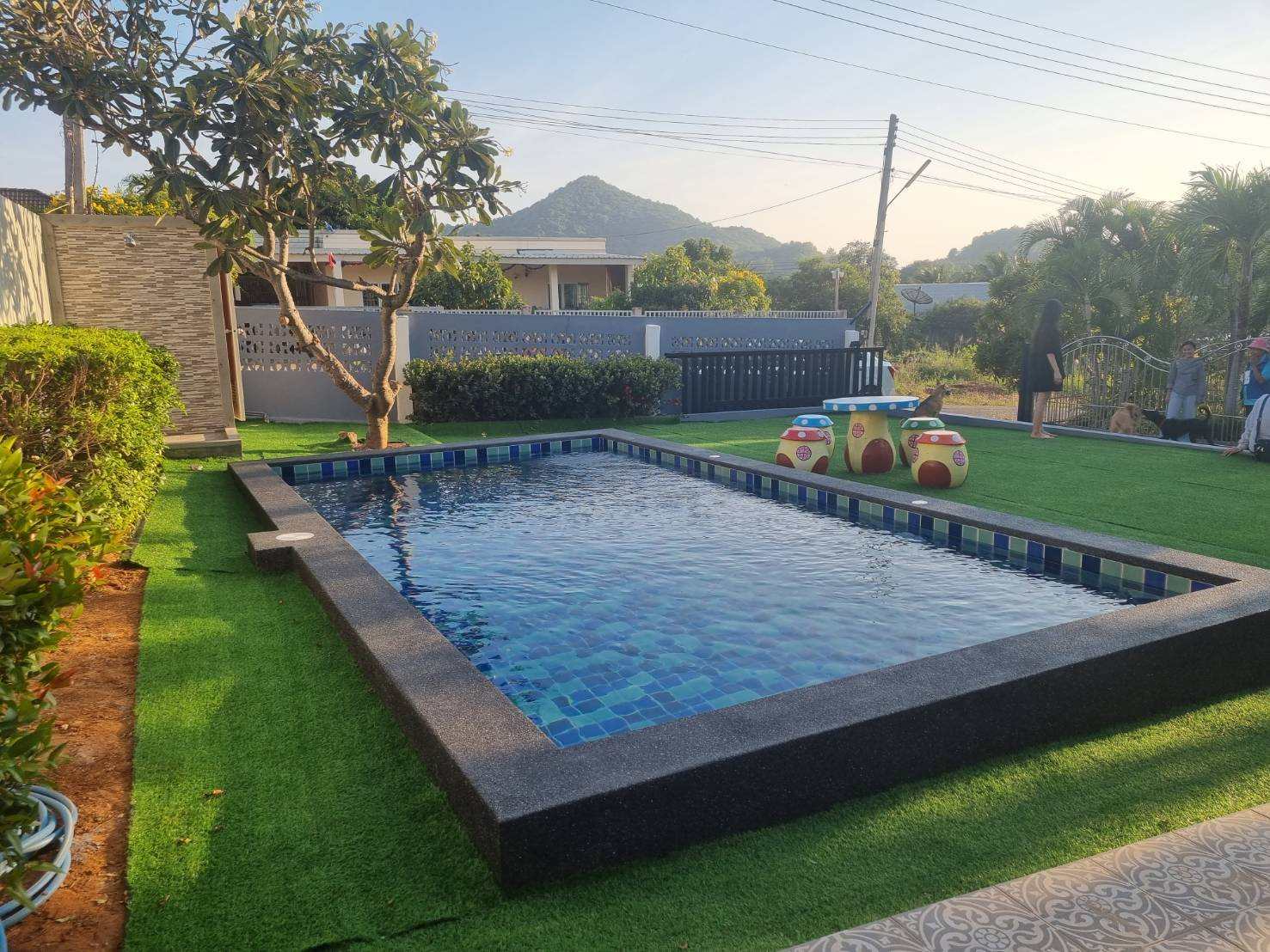 ขายพูลวิลล่า หมู่บ้านฮิลล์ บีช รีสอร์ท อ.ปราณบุรี จ.ประจวบคีรีขันธ์ (เจ้าของขายเอง)