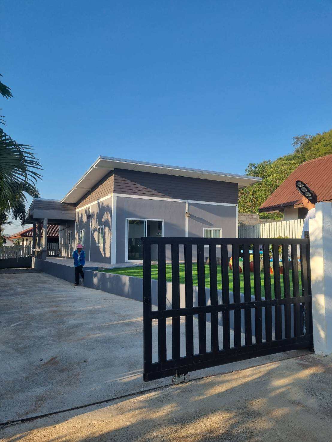 ขายพูลวิลล่า หมู่บ้านฮิลล์ บีช รีสอร์ท อ.ปราณบุรี จ.ประจวบคีรีขันธ์ (เจ้าของขายเอง)