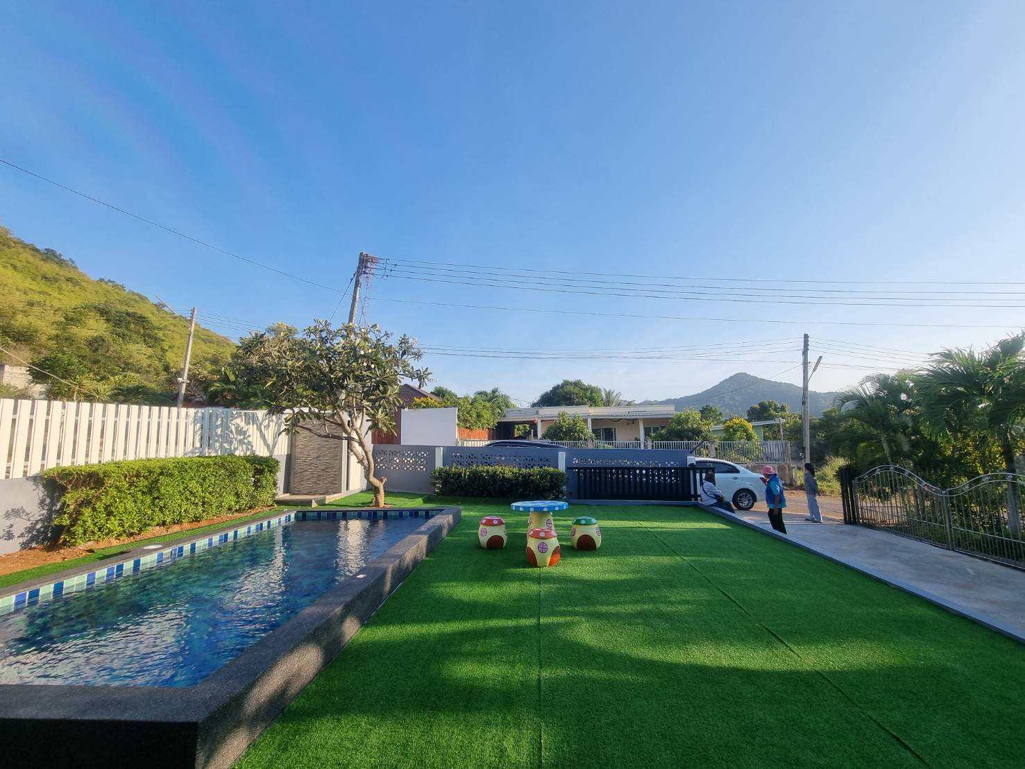 ขายพูลวิลล่า หมู่บ้านฮิลล์ บีช รีสอร์ท อ.ปราณบุรี จ.ประจวบคีรีขันธ์ (เจ้าของขายเอง)