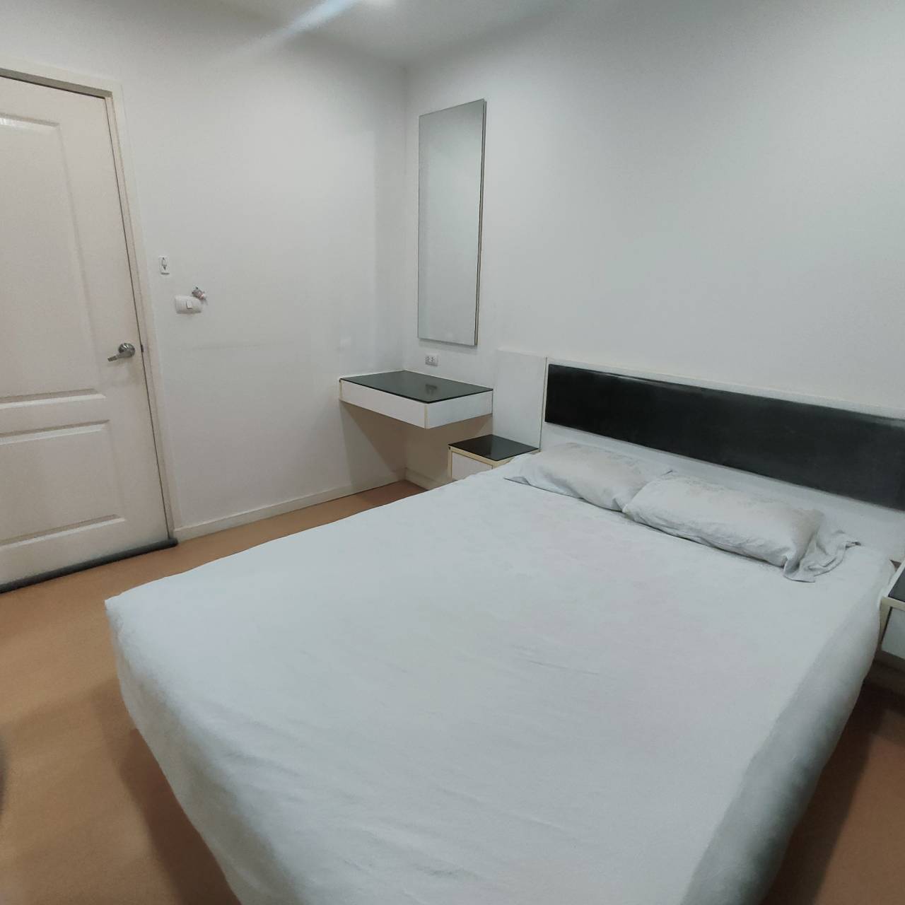 i cONDO สุขาภิบาล 2 เสรีไทย