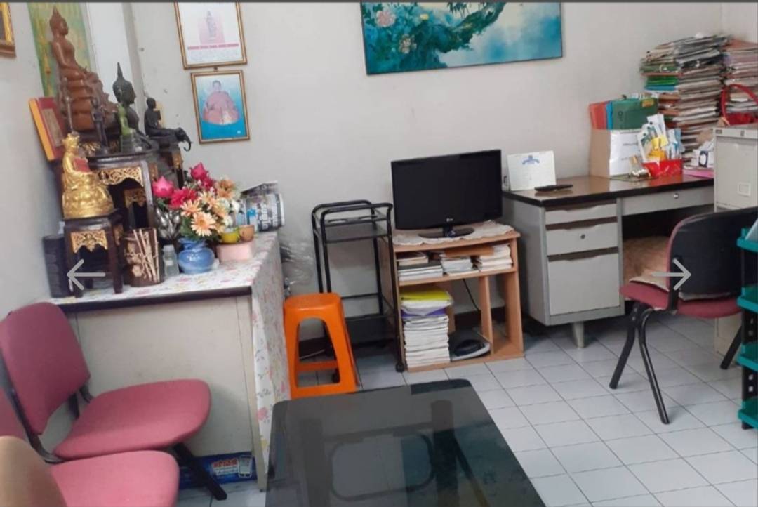 ขาย/เช่าตึกอาคารพาณิชย์2คูหา4ชั้นติดถนนอยู่ใจกลางเมือง จ.สมุทรปราการ