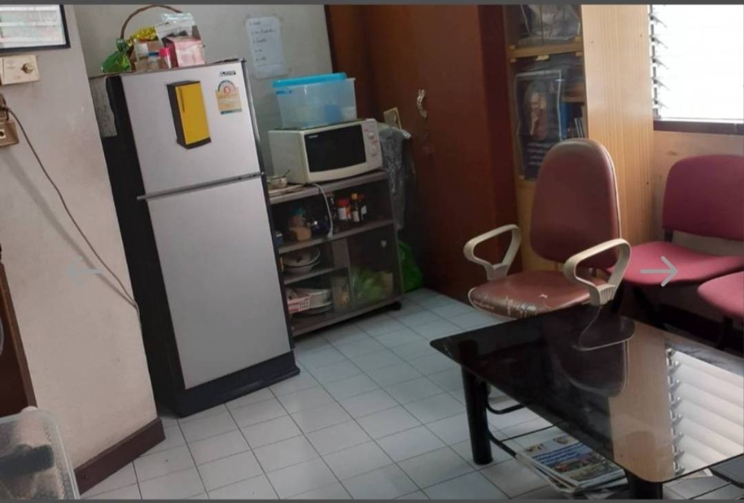 ขาย/เช่าตึกอาคารพาณิชย์2คูหา4ชั้นติดถนนอยู่ใจกลางเมือง จ.สมุทรปราการ