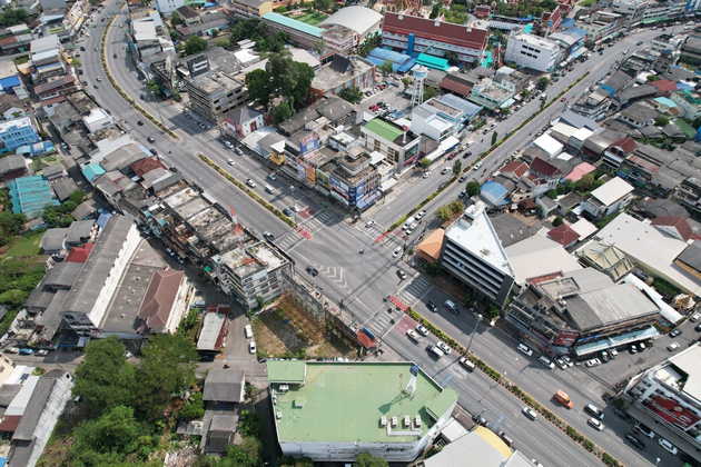 ขายที่ดินสวยมาก ทำเลดี ติดสามแยกใหญ่ ใจกลางเมืองระยอง ขนาดพื้นที่ 161.3 ตรว