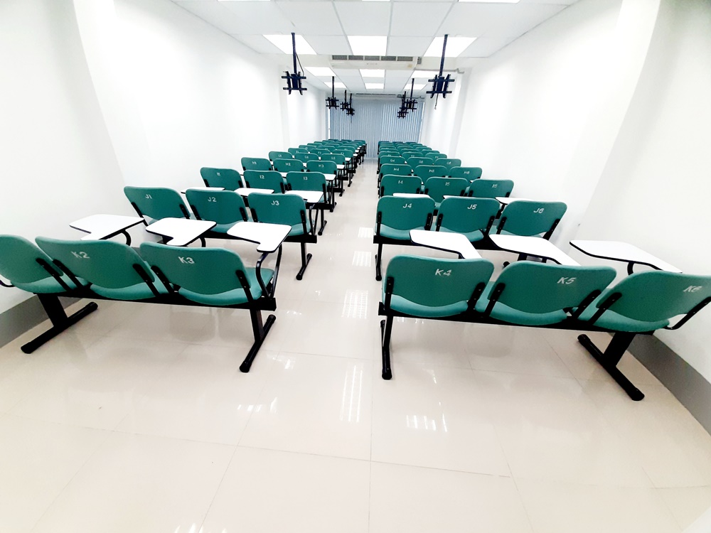 พื้นที่แบ่งให้เช่า อาคารพาณิชย์ 4 คูหา 5 ชั้น ร้อยเอ็ด