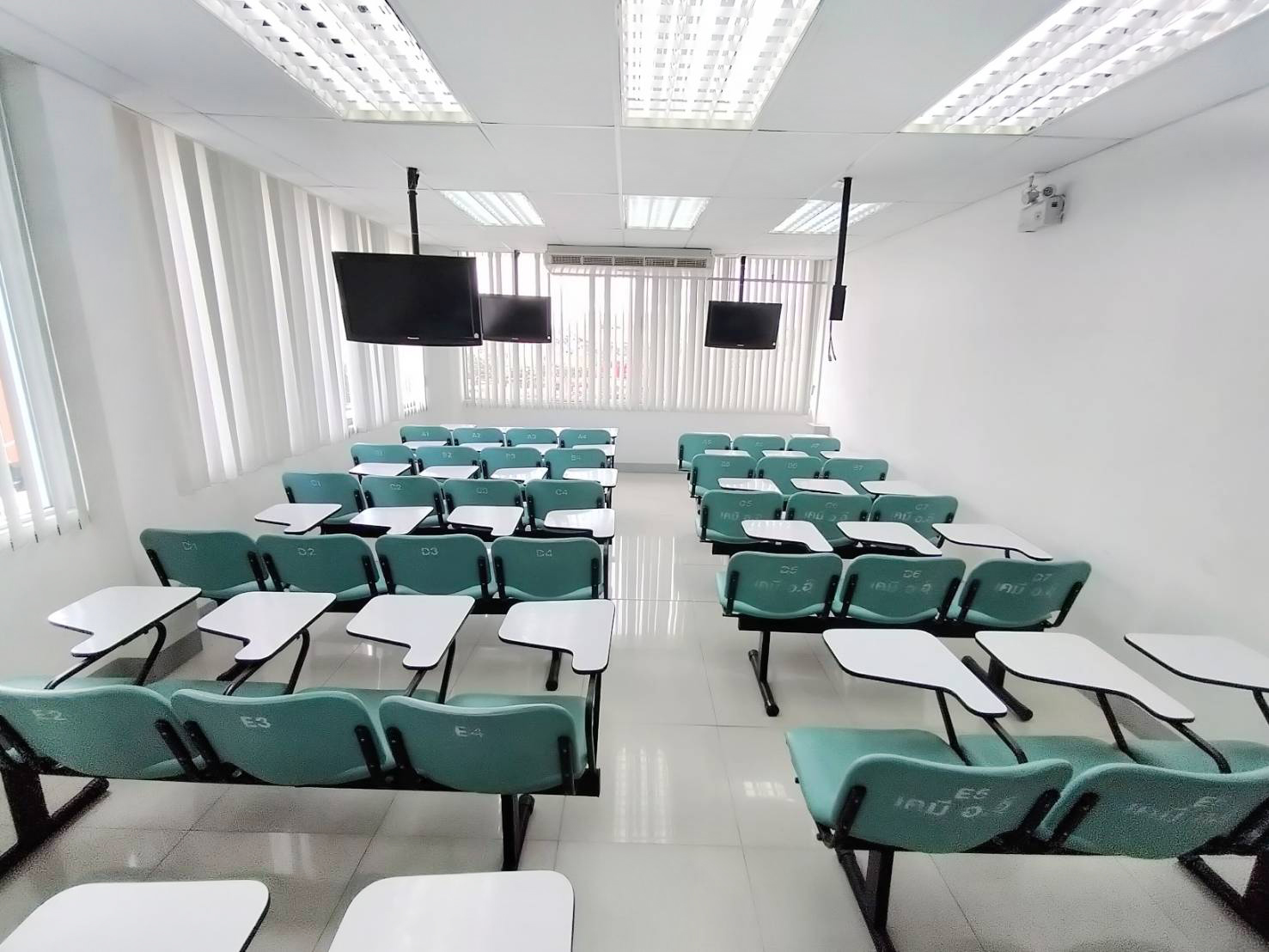 มีพื้นที่แบ่งให้เช่า #ติวเตอร์ #เรียนพิเศษ #กวดวิชา #ตรัง