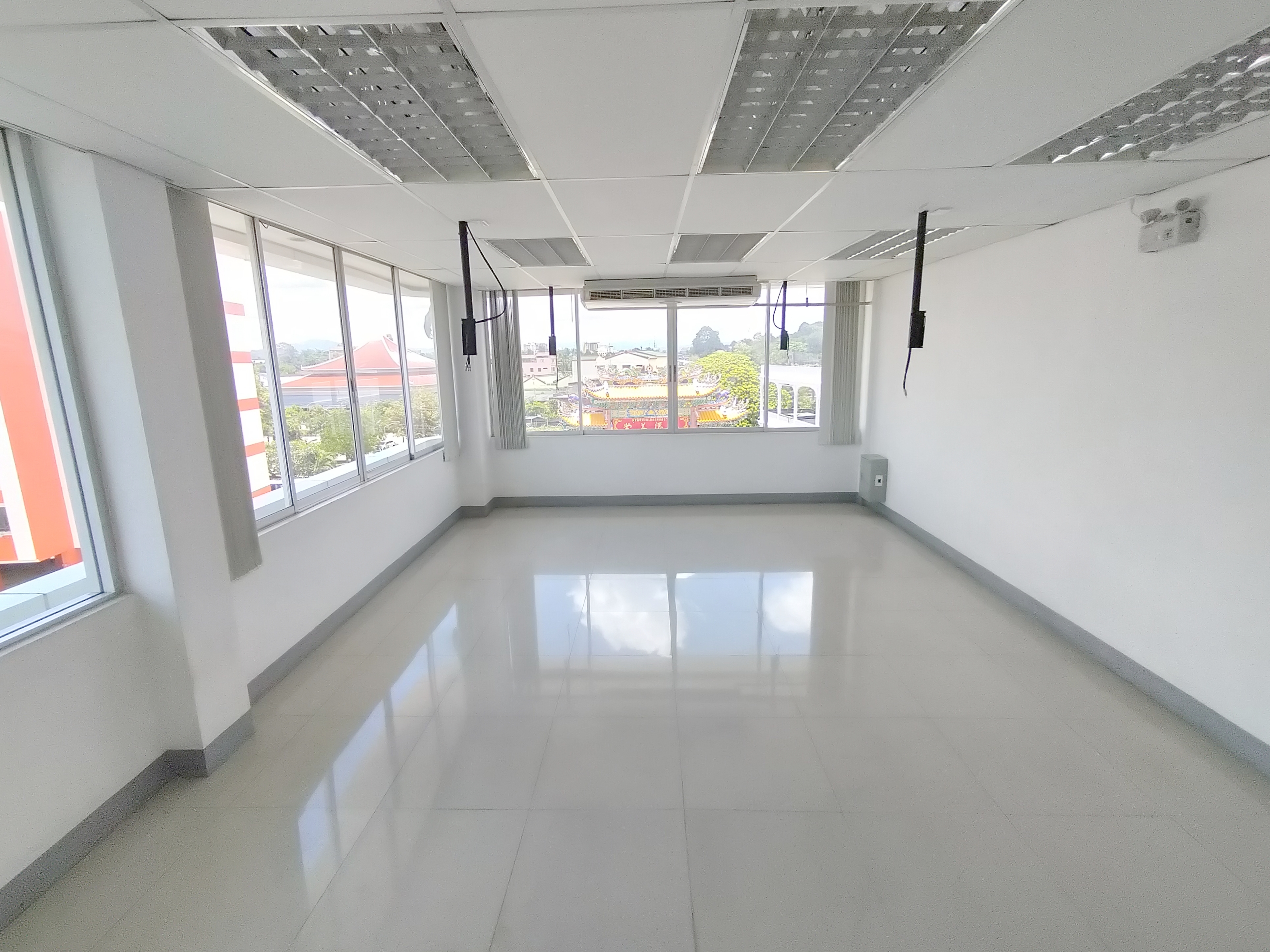 มีพื้นที่แบ่งให้เช่า #ติวเตอร์ #เรียนพิเศษ #กวดวิชา #ตรัง