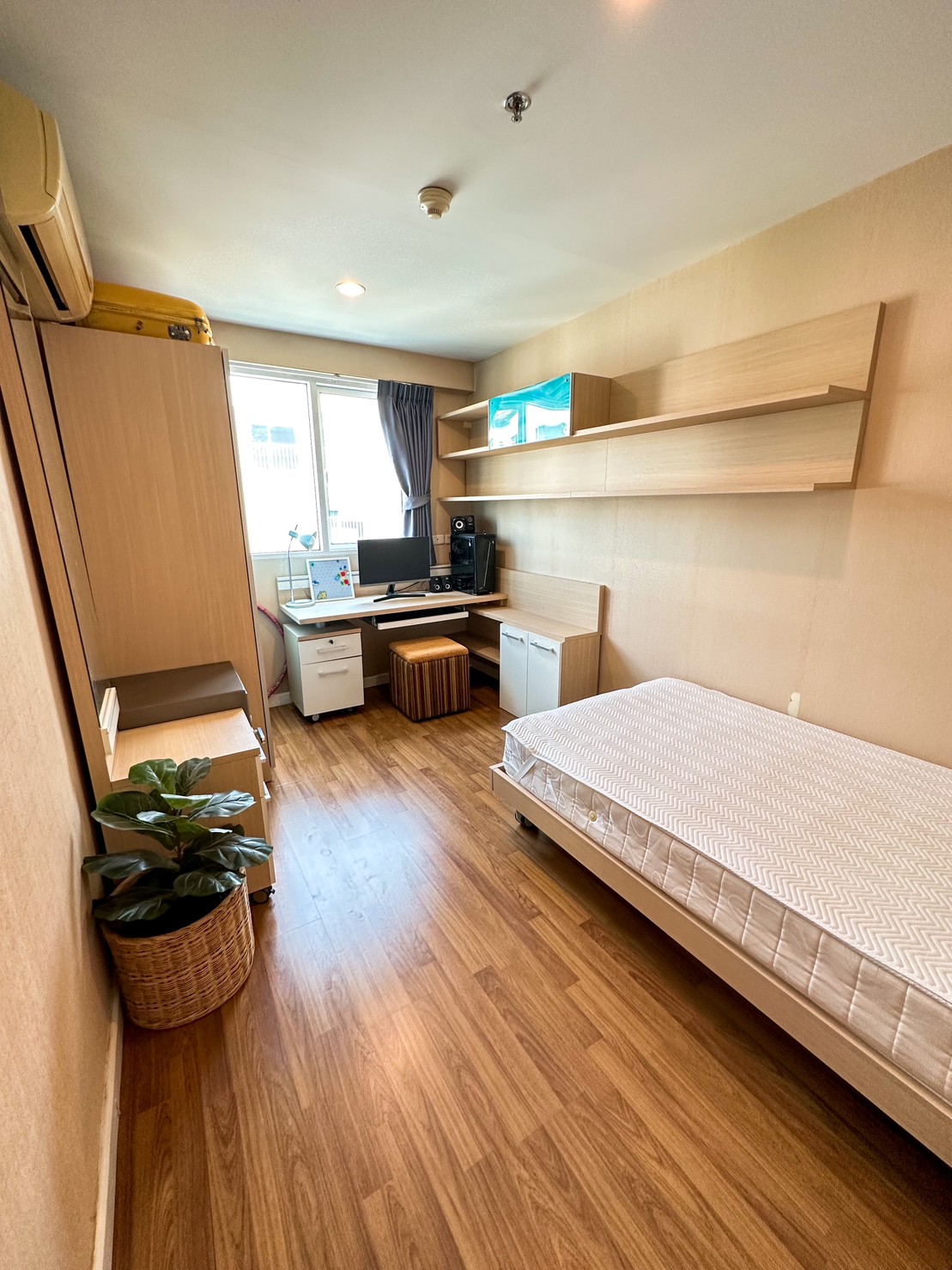 เจ้าของขายเอง!!! คอนโดเมโทรพาร์คสาทร 2 ห้องนอน ขนาด56.82 ตร.ม. ใกล้BTS วุฒากาศ