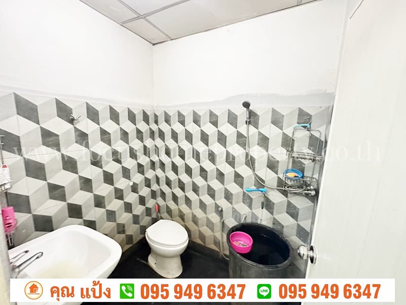 ขาย ทาวน์เฮ้าส์ ถนนติวานนท์ ซ.ทานสัมฤทธิ์ 18