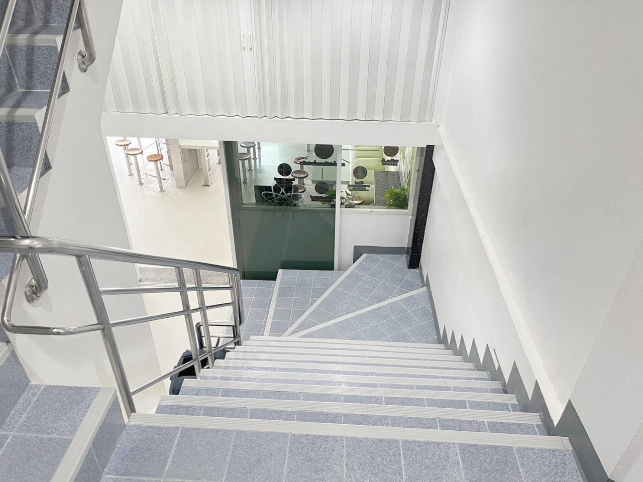 **พื้นที่แบ่งให้เช่า