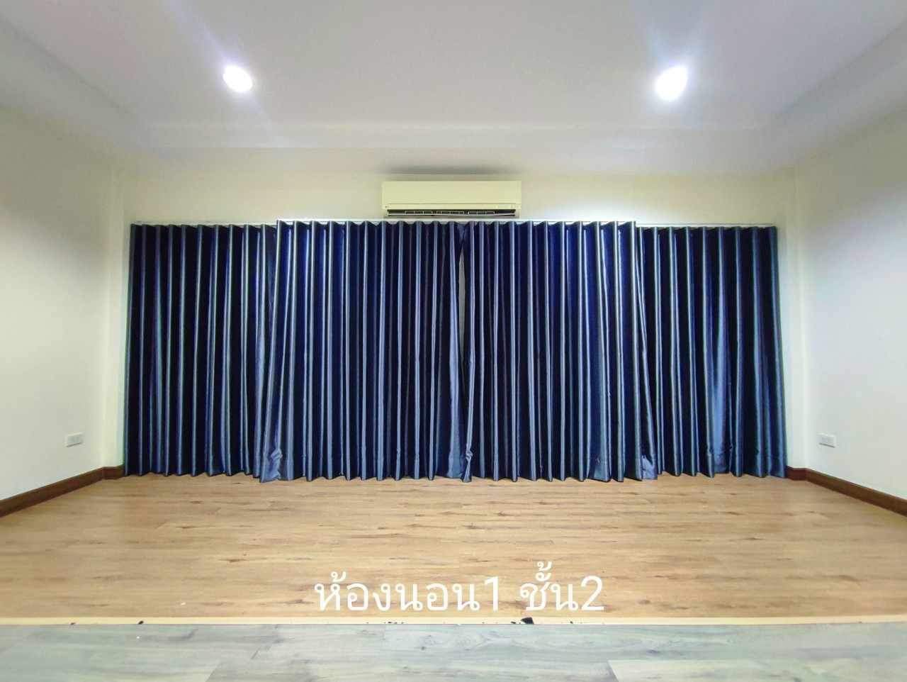 ด่วนให้เช่าโฮมออฟฟิศ ใกล้ห้างซีคอนศรีนครินทร์