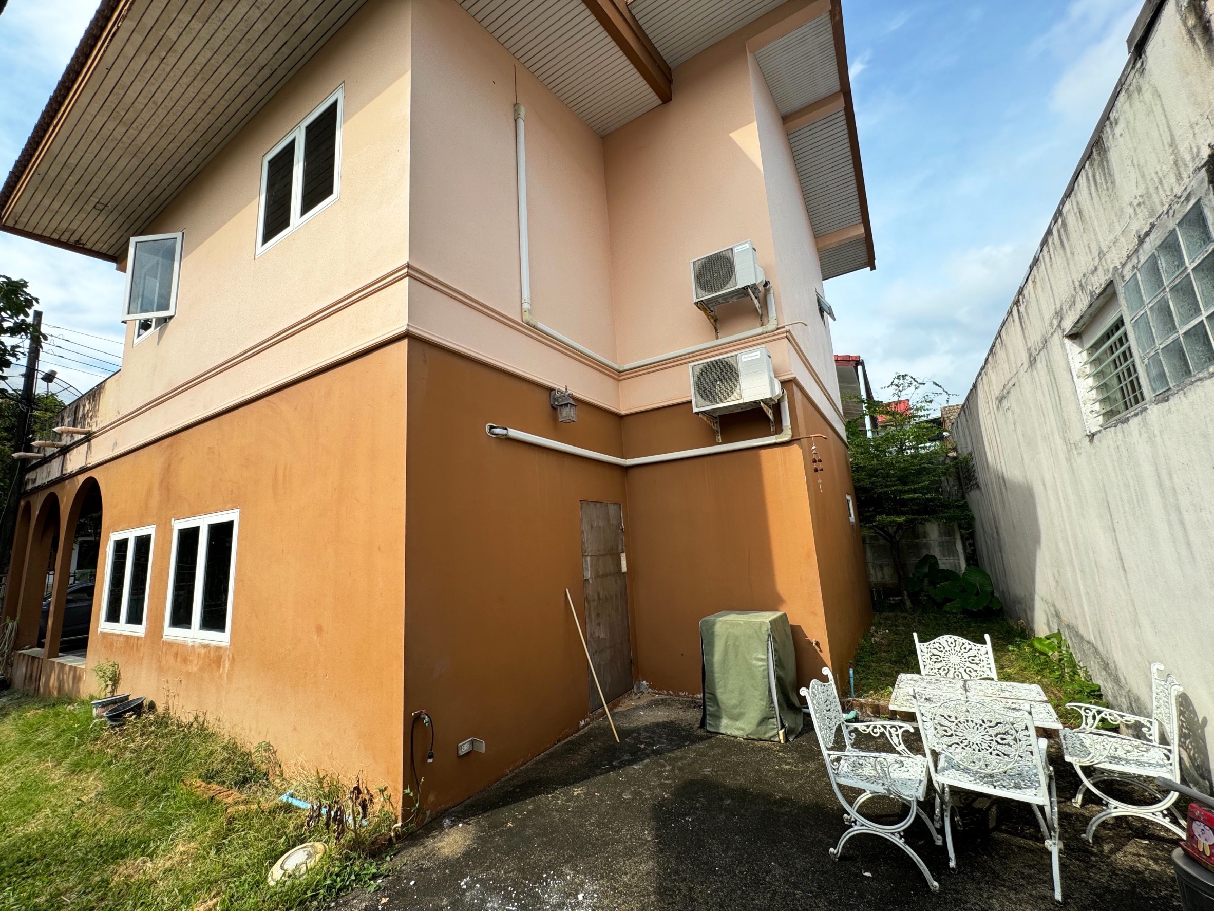 ขายบ้านเดี่ยว 2ชั้น พร้อมที่ดิน 80ตรว. หมู่บ้านอนุภาษมโนรมย์1 โซนวิชิต เมืองภูเก็ต (เจ้าของขายเอง)