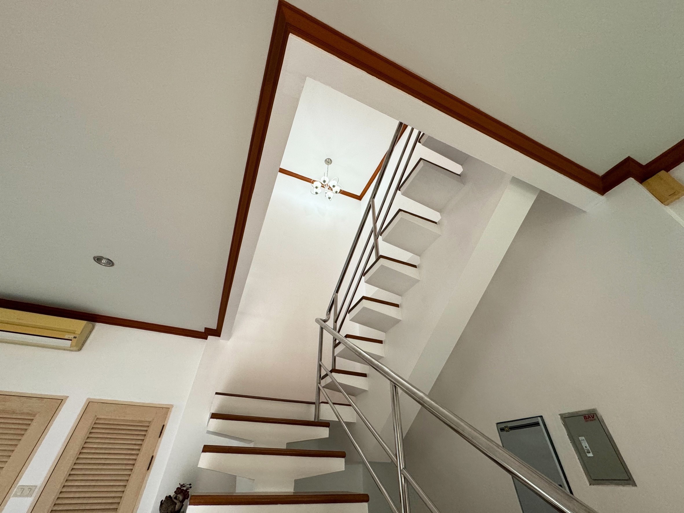 ขายบ้านเดี่ยว 2ชั้น พร้อมที่ดิน 80ตรว. หมู่บ้านอนุภาษมโนรมย์1 โซนวิชิต เมืองภูเก็ต (เจ้าของขายเอง)