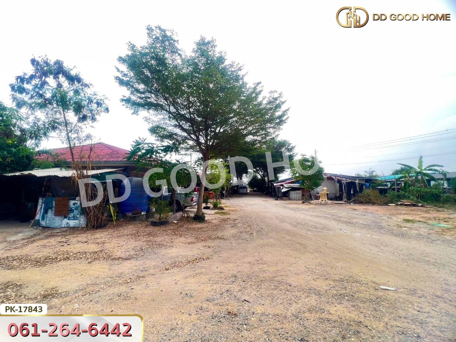 ที่ดินพร้อมสิ่งปลูกสร้าง อ.ศรีราชา 3 ไร่ 209 ตร.ว. ซ.บึง-บ่อวิน 61 ชลบุรี