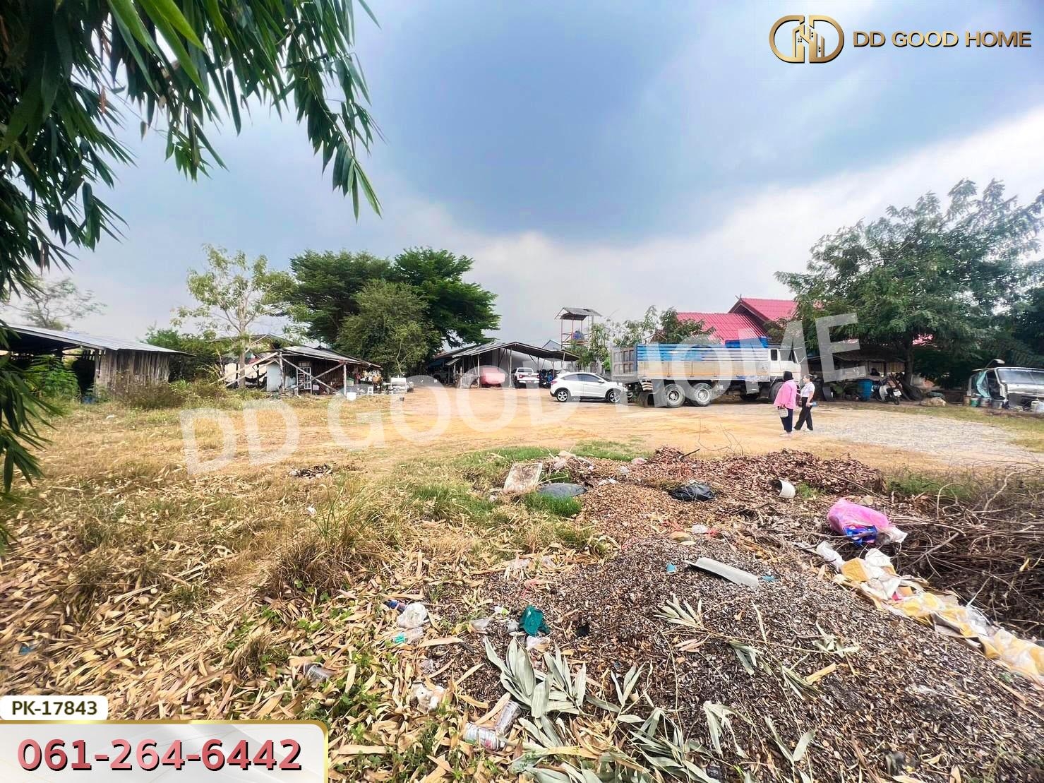 ที่ดินพร้อมสิ่งปลูกสร้าง อ.ศรีราชา 3 ไร่ 209 ตร.ว. ซ.บึง-บ่อวิน 61 ชลบุรี