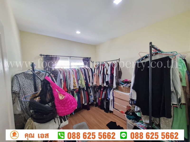ขาย ทาวน์เฮ้าส์ 2 ชั้น หมู่บ้าน โกลเด้น ทาวน์ ชัยพฤกษ์ – วงแหวน