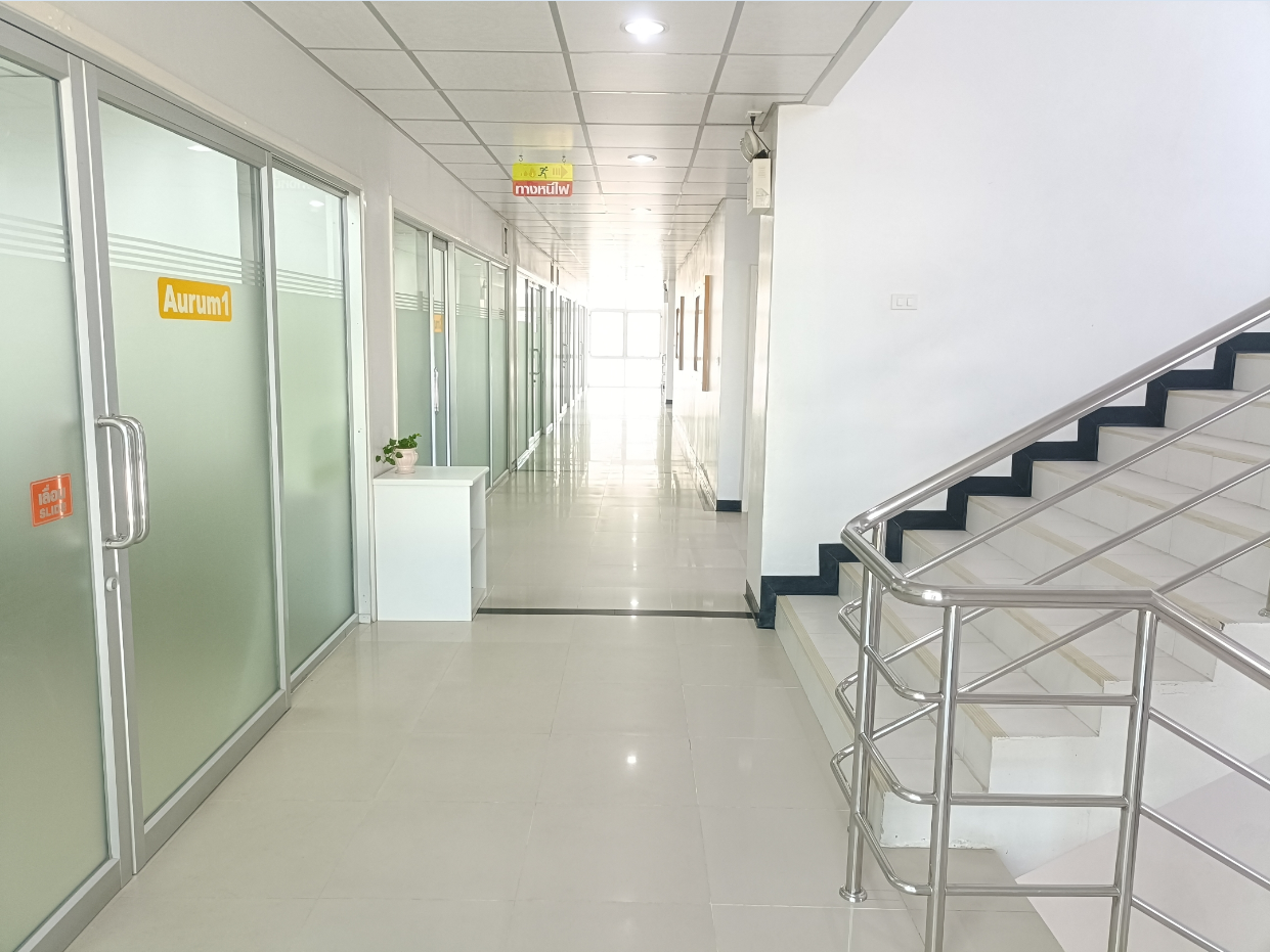 พื้นที่แบ่งให้เช่า.. อาคารพาณิชย์ 5 คูหา 6 ชั้น