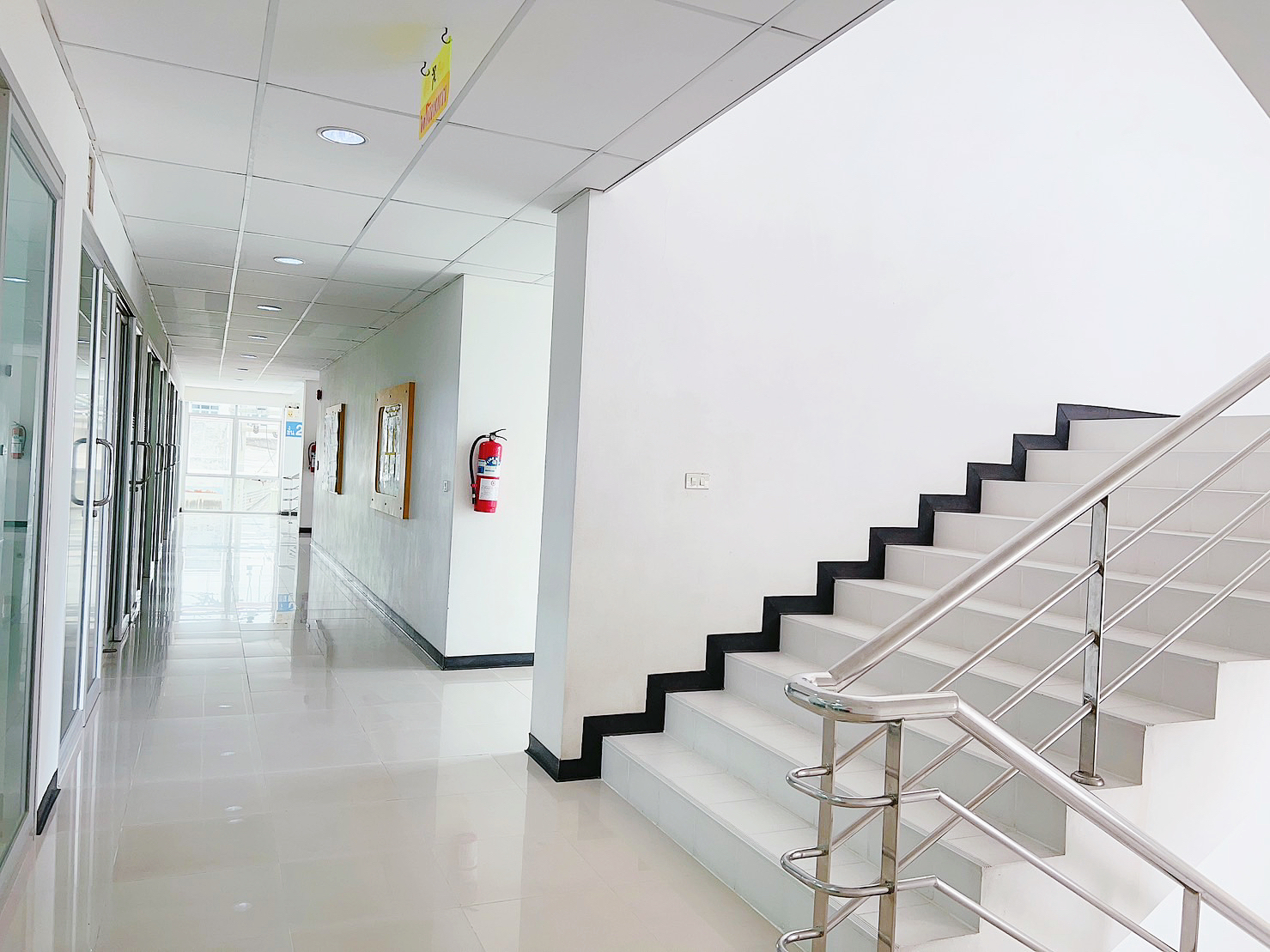 พื้นที่แบ่งให้เช่าอาคารพาณิชย์ นครสวรรค์ ใกล้ Big C 2