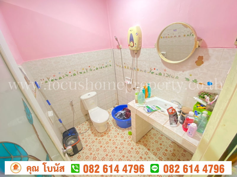 ขาย ทาวน์เฮ้าส์ 2 ชั้น หมู่บ้านธารทอง 2 หลังริม