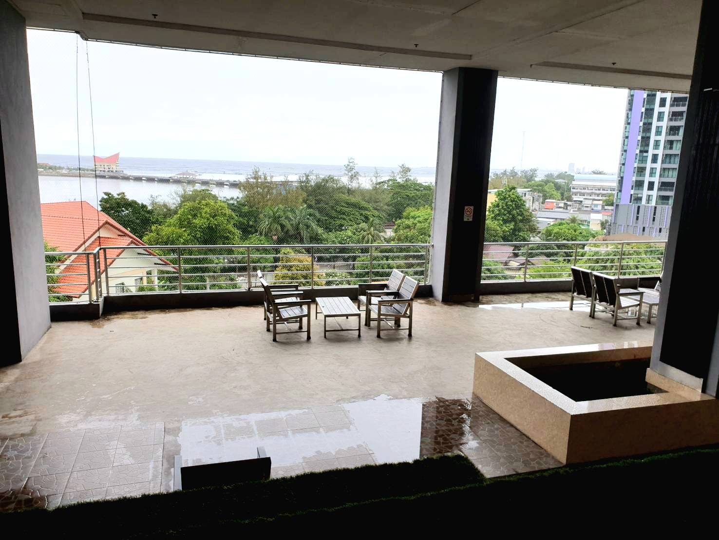 ขายคอนโด ลัดดาคอนโดวิว ศรีราชา 1 ห้องนอน วิวเมือง+ทะเล จ.ชลบุรี