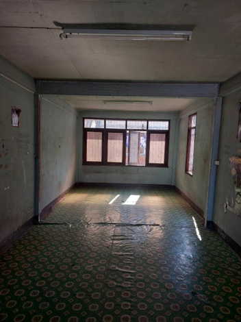 ขายอาคารพาณิชย์ 2 คูหาตีทะลุกัน พร้อมรีโนเวท เดินทางสะดวกในตัวเมืองทำเลทอง ใกล้ BTS สถานีสุรศักดิ์ 