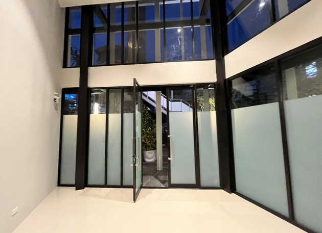 ให้เช่า Shophouse Nue Noble งามวงศ์วาน อยู่ใกล้ The Mall งามวงศ์วาน และจุดขึ้น-ลงทางด่วน