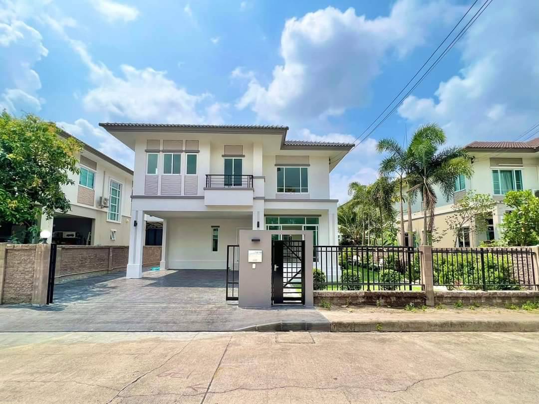 ขายด่วนบ้านสวย เดอะแพลนท์ พระราม 9 วงแหวน 2 (โครงการของพฤษภาเรียลเอสเตร็จ)