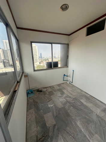 ขายคอนโดพิศวิทย์ ทาวเวอร์ ชั้น10 ห้องมุม วิวสวย พร้อมอยู่ ซ.พหลโยธิน 24 จตุจักร กรุงเทพฯ