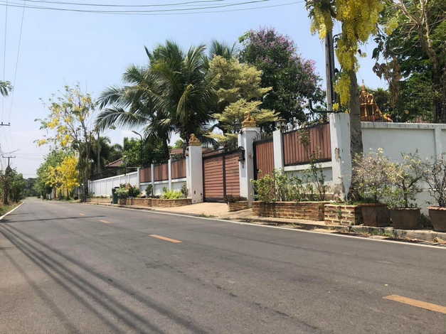 ขายที่ดินพร้อมสิ่งปลูกสร้าง ตำบลพิชัย อำเภอเมือง จังหวัดลำปาง (เจ้าของขายเอง)