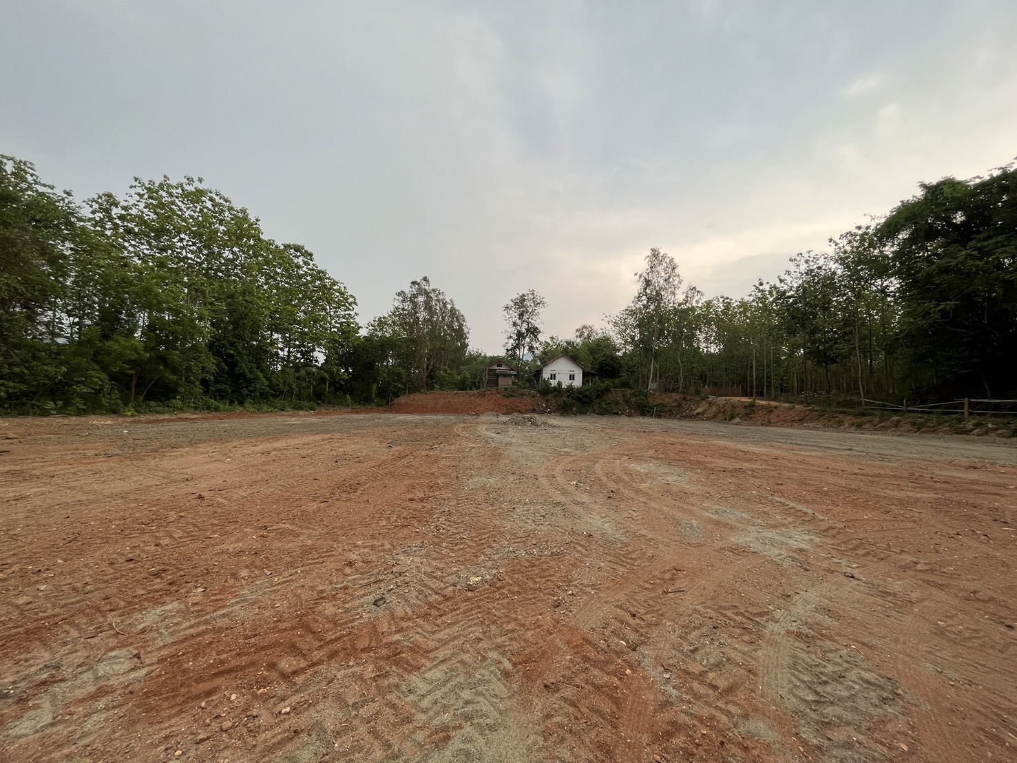 ขายที่ดิน ถมแล้ว 1-3-75 ไร่ เชียงคาน โฉนดพร้อมโอน จ.เลย