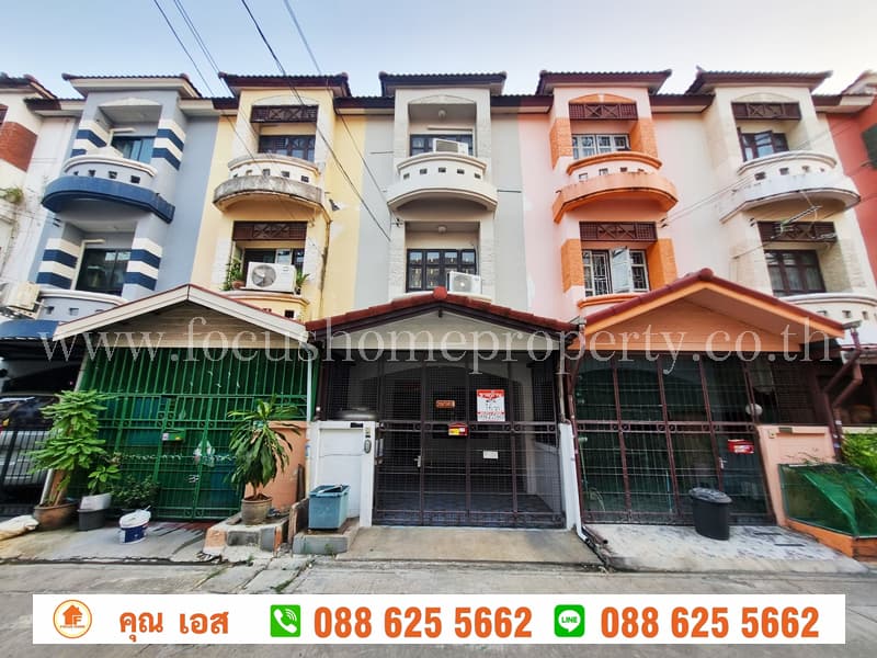 ทาวน์เฮ้าส์ 3 ชั้น หมู่บ้าน นันทิชา1 บางบัวทอง