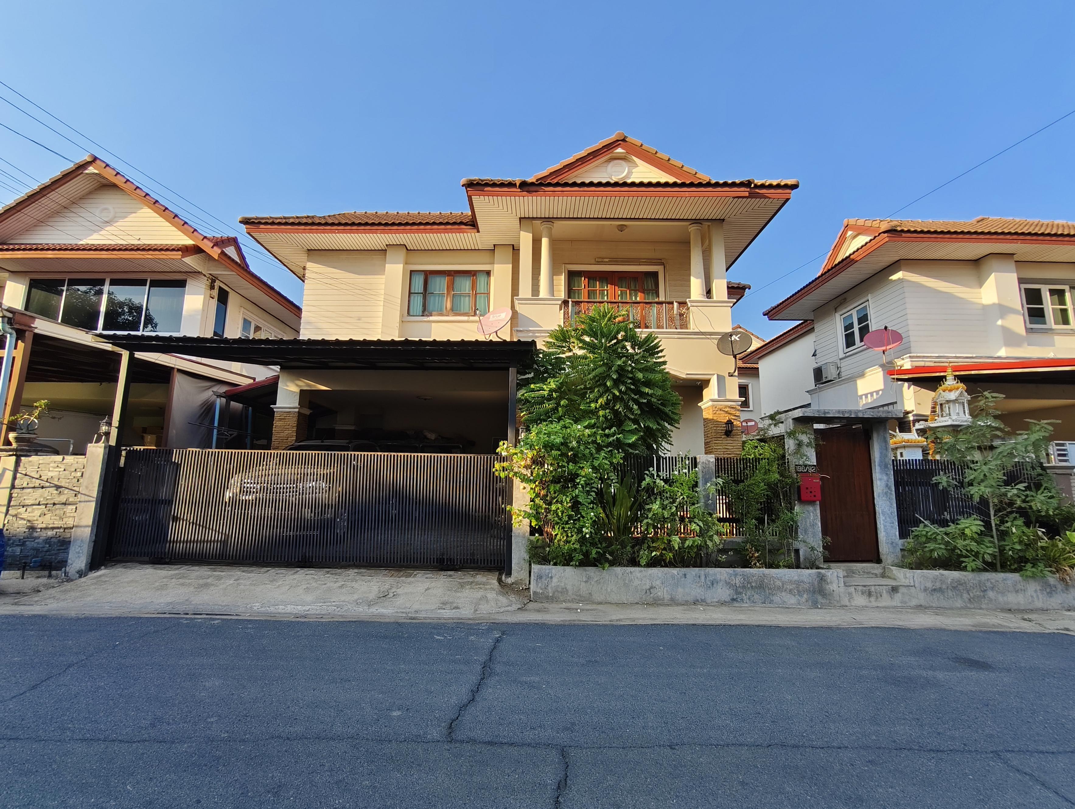 ขายบ้านเดี่ยวหมู่บ้านนาราวดีพุทธมณฑลสาย4