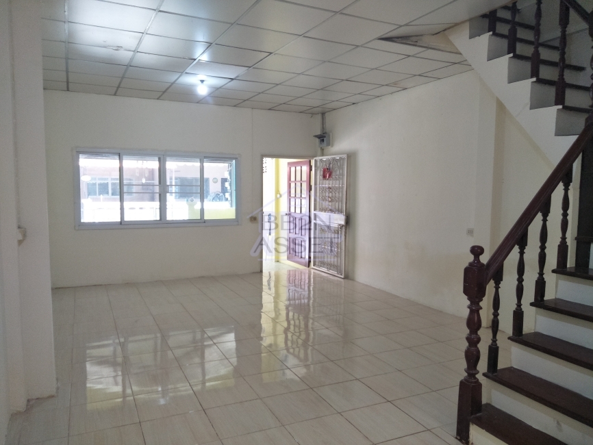 ทาวน์เฮาส์ หมู่บ้าน ดวงทอง Duangthong Village