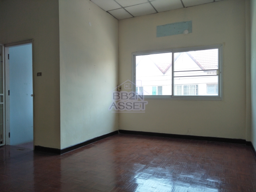 ทาวน์เฮาส์ หมู่บ้าน ดวงทอง Duangthong Village