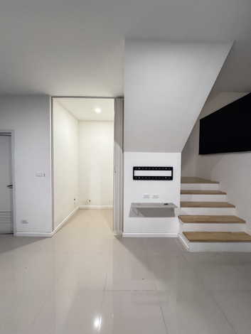 ขายทาวน์โฮม หลังมุม 4 ห้องนอน Casa City พระราม 5-ปิ่นเกล้า ทำเลดีใกล้ทางด่วนและรถไฟฟ้า