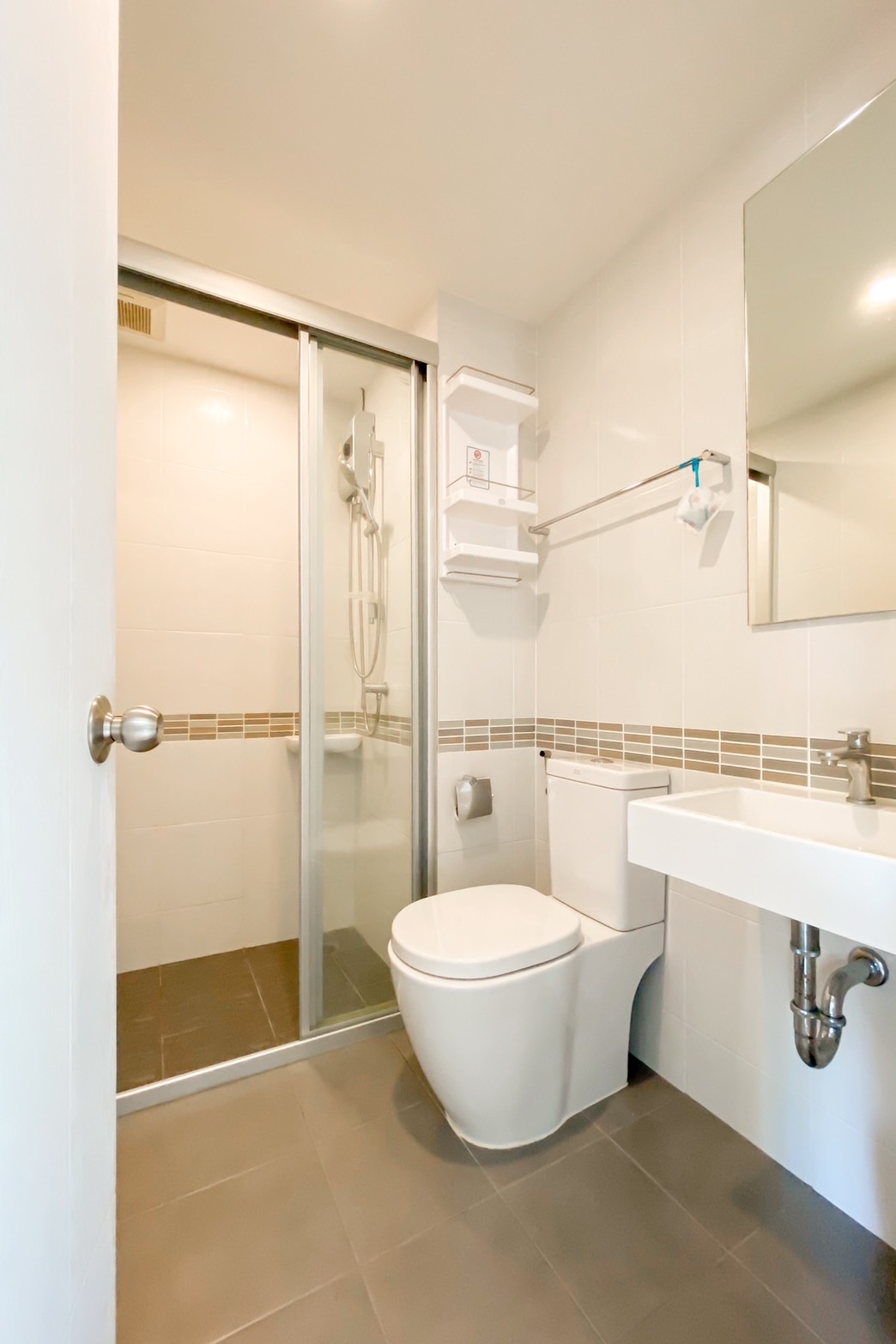 ขายคอนโดลุมพินี เพลส บางนา กม.3 หลัง Central บางนา เฟอร์ครบพร้อมเข้าอยู่