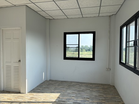 โกดัง โรงงาน อ็อฟฟิศ บ้านพักอาศัยให้เช่า ให้เช่า ย่านนิมิตรใหม่-ไมตรีจิต เขตคลองสามวา กทม พื้นที่95ตารางวา ราคา16,000บาทต่อเดือน สนใจสอบถามโทร 0825929045 หรือ0647971909