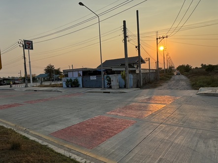 โกดัง โรงงาน อ็อฟฟิศ บ้านพักอาศัยให้เช่า ให้เช่า ย่านนิมิตรใหม่-ไมตรีจิต เขตคลองสามวา กทม พื้นที่95ตารางวา ราคา16,000บาทต่อเดือน สนใจสอบถามโทร 0825929045 หรือ0647971909