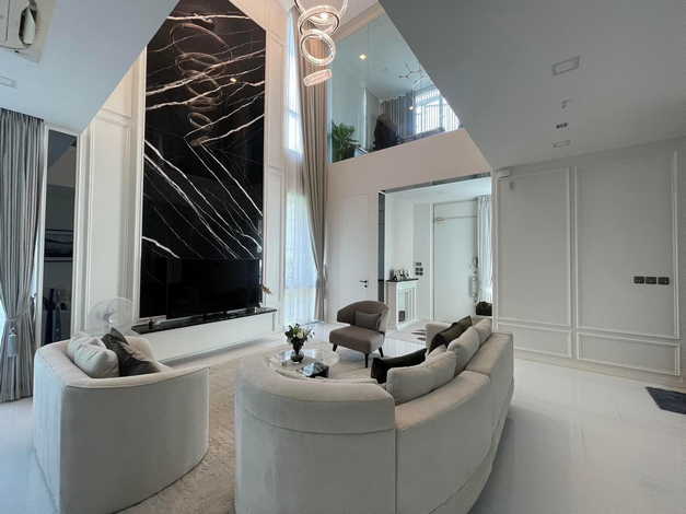 ให้เช่าบ้านเดี่ยว 3ชั้น โครงการ VIVE เอกมัย-รามอินทรา (เลียบด่วนรามอินทรา) พร้อมเข้าอยู่ มีลิฟท์ในตัวบ้าน