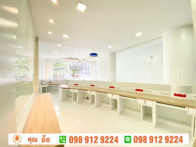 โฮมออฟฟิศ 3 ชั้น หลังมุม หมู่บ้าน ซิตี้เซนส์ วัชรพล