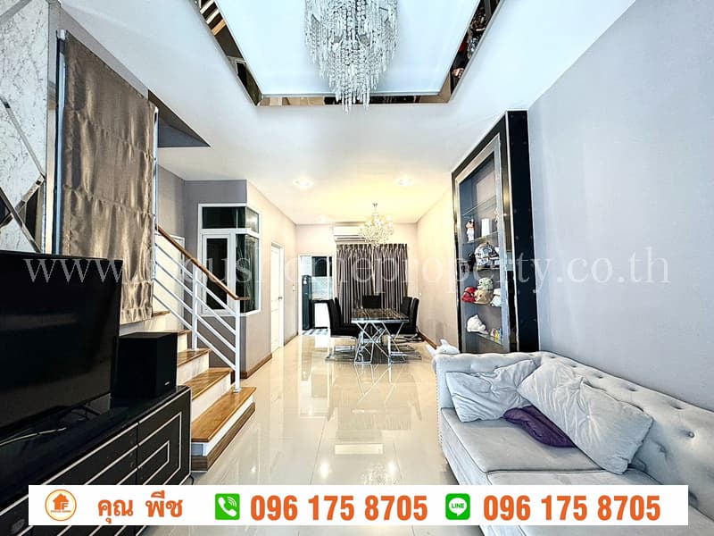 ทาวน์โฮม หมู่บ้านโกลเด้นทาวน์3 ลาดพร้าว-เกษตรนวมินทร์