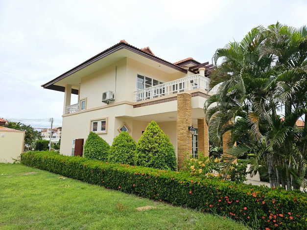 ขายบ้านเดี่ยว 2ชั้น บ้านสวยพร้อมอยู่ ม.นานาชาติเม้าท์เท่นวิว บางแสน จ.ชลบุรี