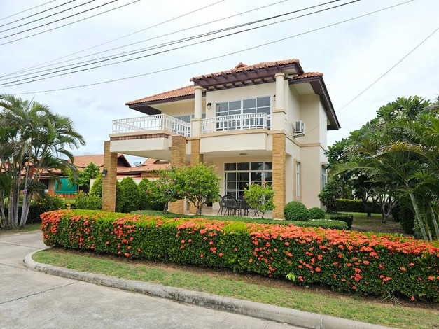 ขายบ้านเดี่ยว 2ชั้น บ้านสวยพร้อมอยู่ ม.นานาชาติเม้าท์เท่นวิว บางแสน จ.ชลบุรี