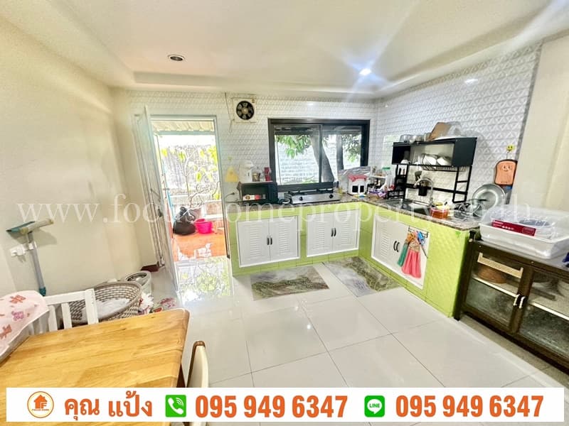 ขาย ตึกแถว 4 ชั้นครึ่ง หน้าโรงเรียนอนุราชประสิทธิ์ สนามบินน้ำ