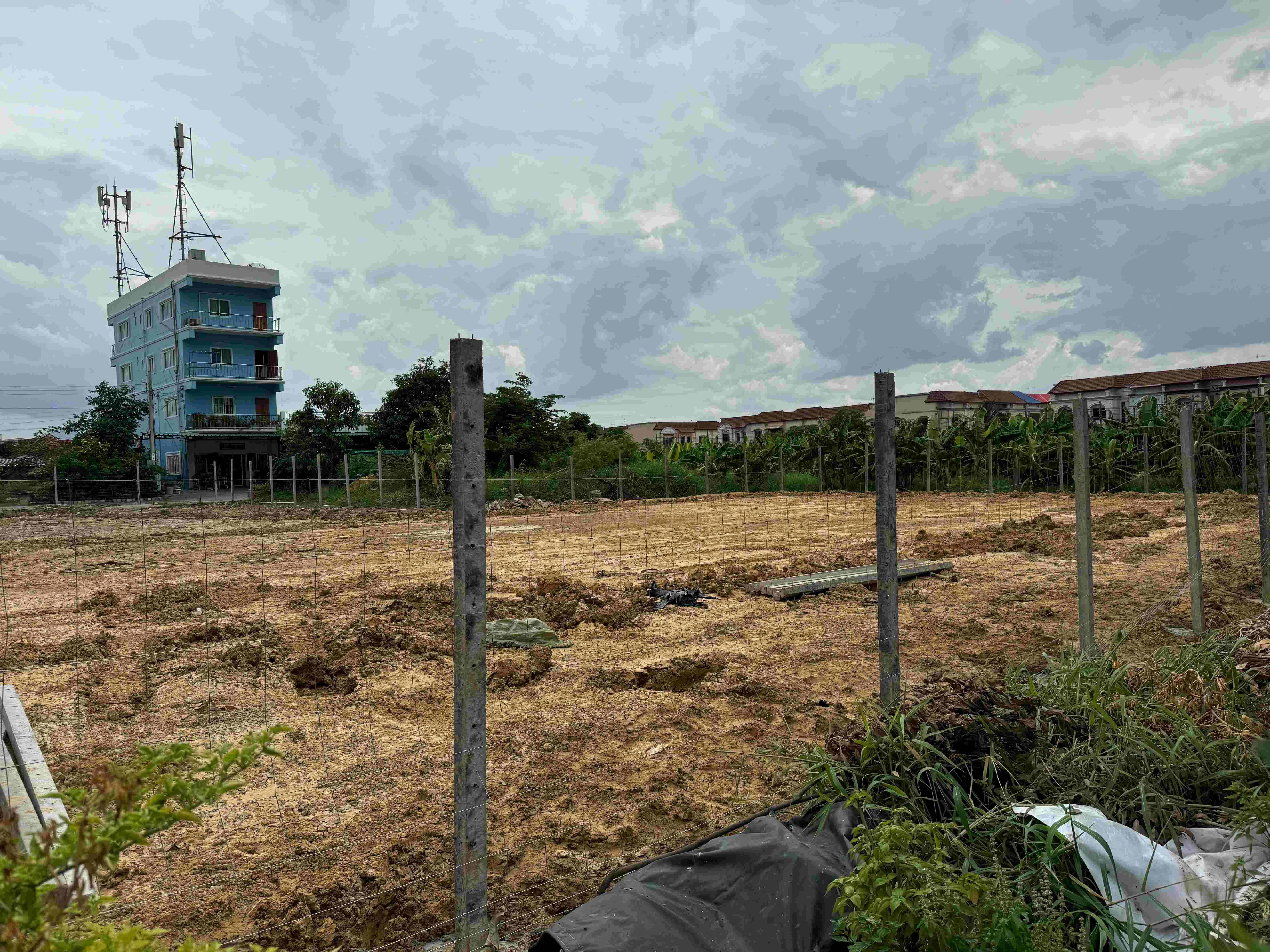 ขายที่ดิน ทำเลทอง ถนนหทัยราษฎร์ ซอย 3 แยก 3 เขตมีนบุรี กรุงเทพมหานคร (เจ้าของขายเอง)