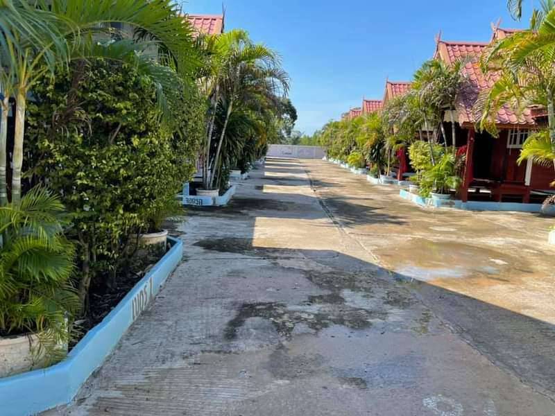 ขายรีสอร์ทด่วน ปันรัก เรือนไม้ 14 หลัง จังหวัดร้อยเอ็ด (เจ้าของขายเอง)