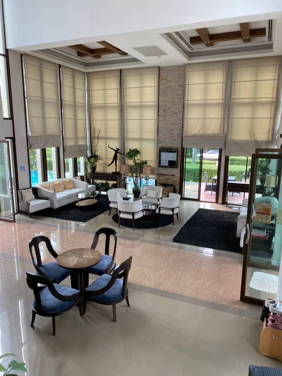 ขายทาวน์โฮม 3 ชั้น ใจกลางเมือง หมู่บ้านกลางเมืองสาทร-ตากสิน 2 เขตจอมทอง กทม.(เจ้าของขายเอง)