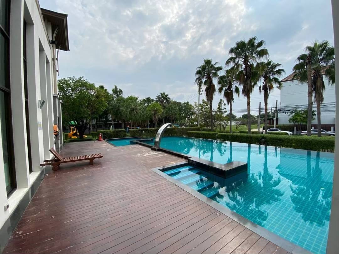 ขายทาวน์โฮม 3 ชั้น ใจกลางเมือง หมู่บ้านกลางเมืองสาทร-ตากสิน 2 เขตจอมทอง กทม.(เจ้าของขายเอง)