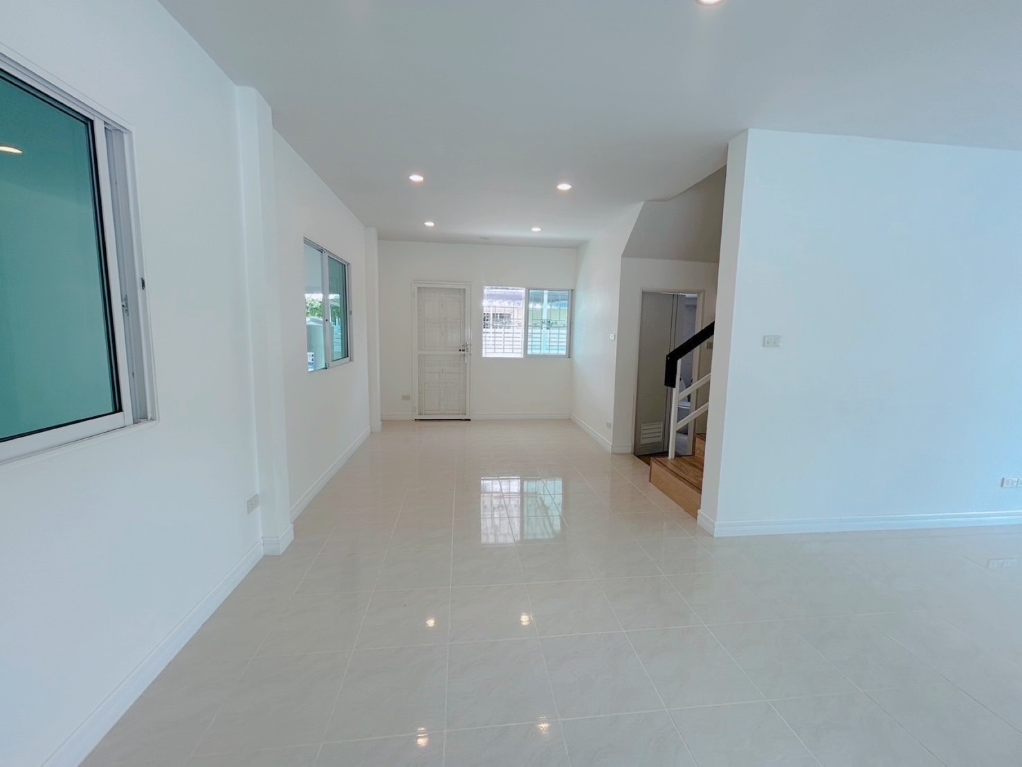 ขายบ้านเดี่ยว 2 ชั้น ทำเลดี หมู่บ้านบางกอกการ์เด้นท์ ถ.กาญจนาภิเษก - บางกรวย จังหวัดนนทบุรี